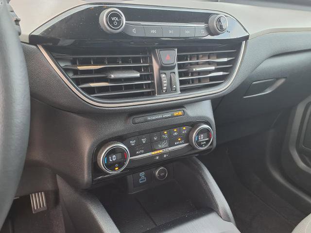 Certified 2021 Ford Escape SE w/ SE Sport Appearance Package FWD image 9