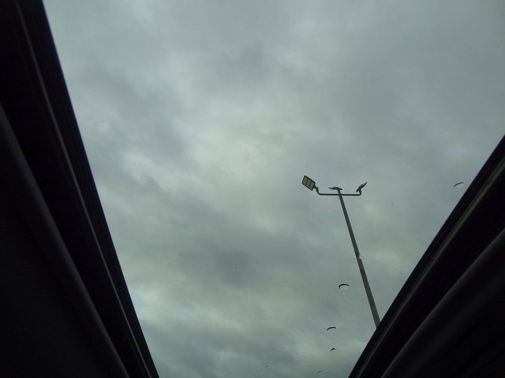 Used 2019 Toyota Avalon Limited image 45