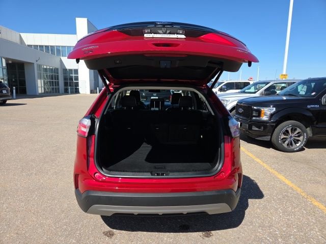 Certified 2023 Ford Edge SEL w/ Convenience Package AWD/4WD image 6