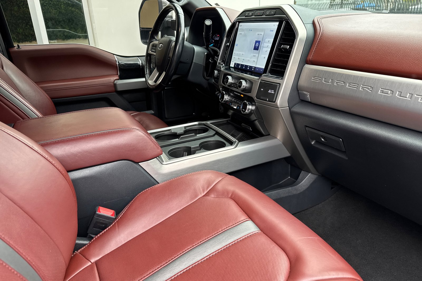 Certified 2022 Ford F350 Platinum AWD/4WD image 15