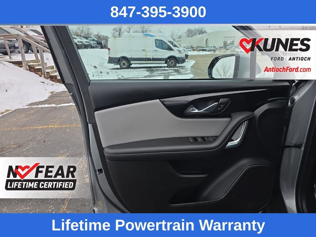 Used 2023 Chevrolet Blazer LT image 16