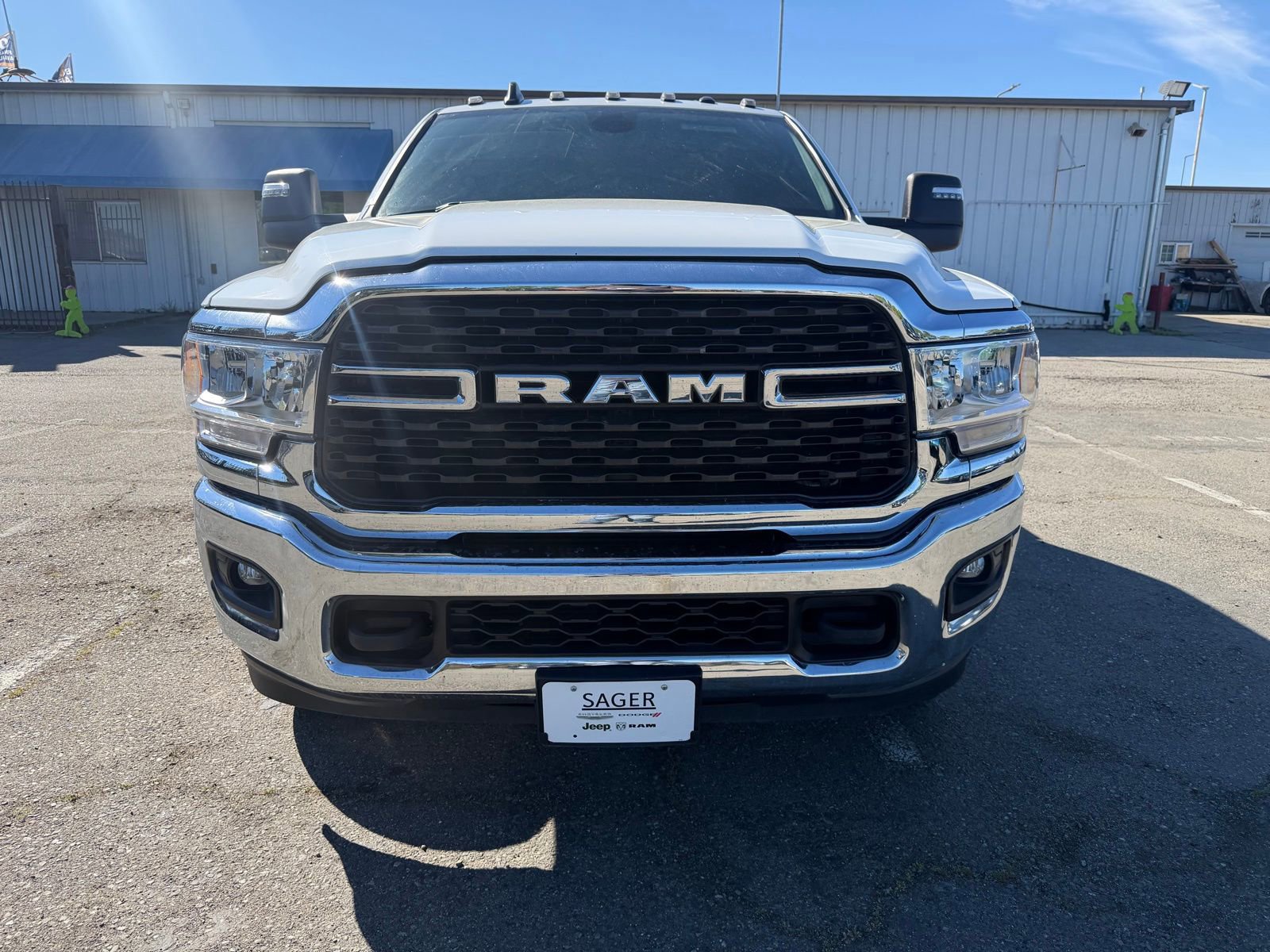 Used 2023 RAM 3500 Big Horn w/ Level 1 Equipment Group image 8