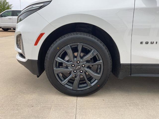 Used 2022 Chevrolet Equinox RS AWD/4WD image 15