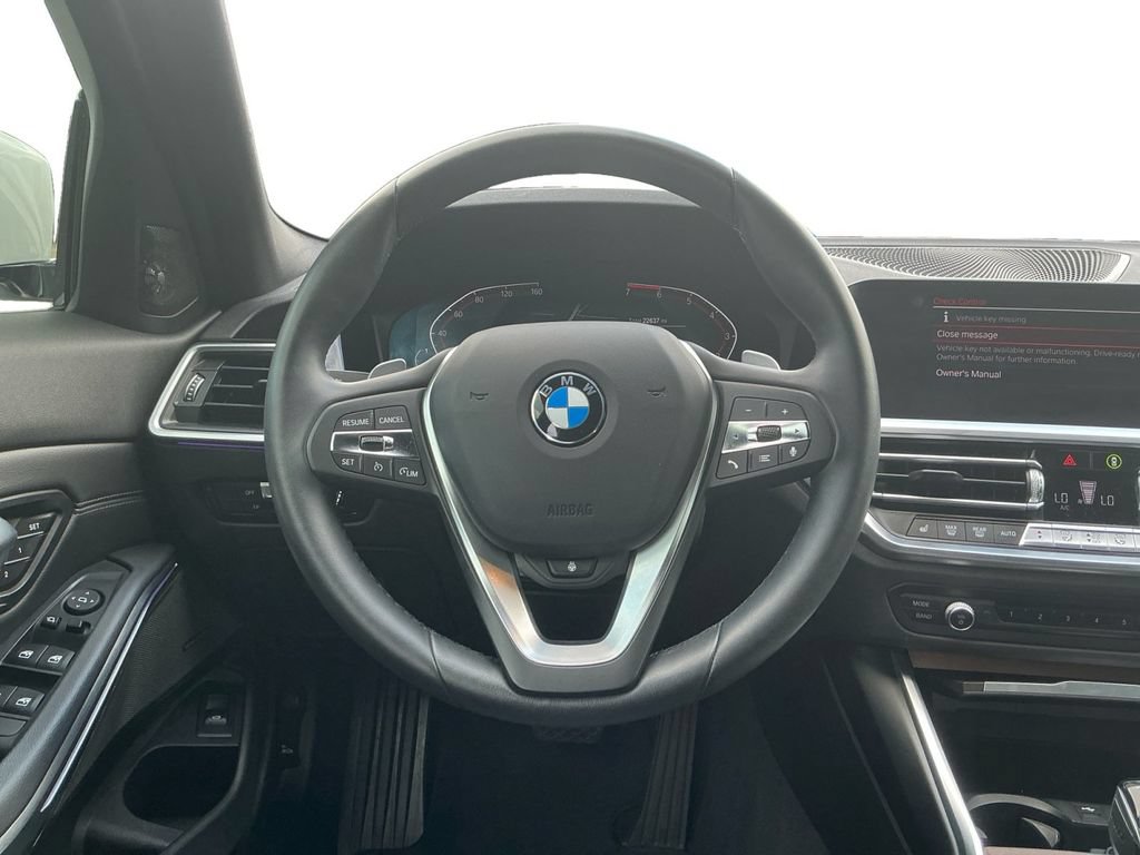 Used 2021 BMW 330i Sedan w/ Premium Package RWD image 18