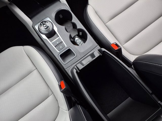 Certified 2023 Ford Escape Platinum AWD/4WD image 14