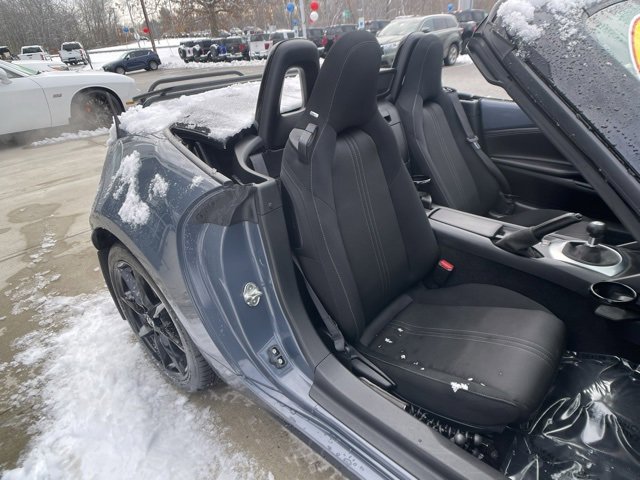 Used 2021 MAZDA MX-5 Miata Club image 30