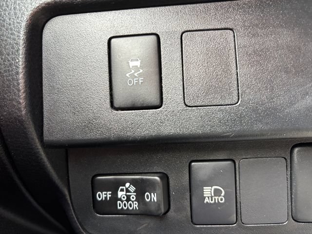 Used 2022 Toyota Tacoma SR AWD/4WD image 17