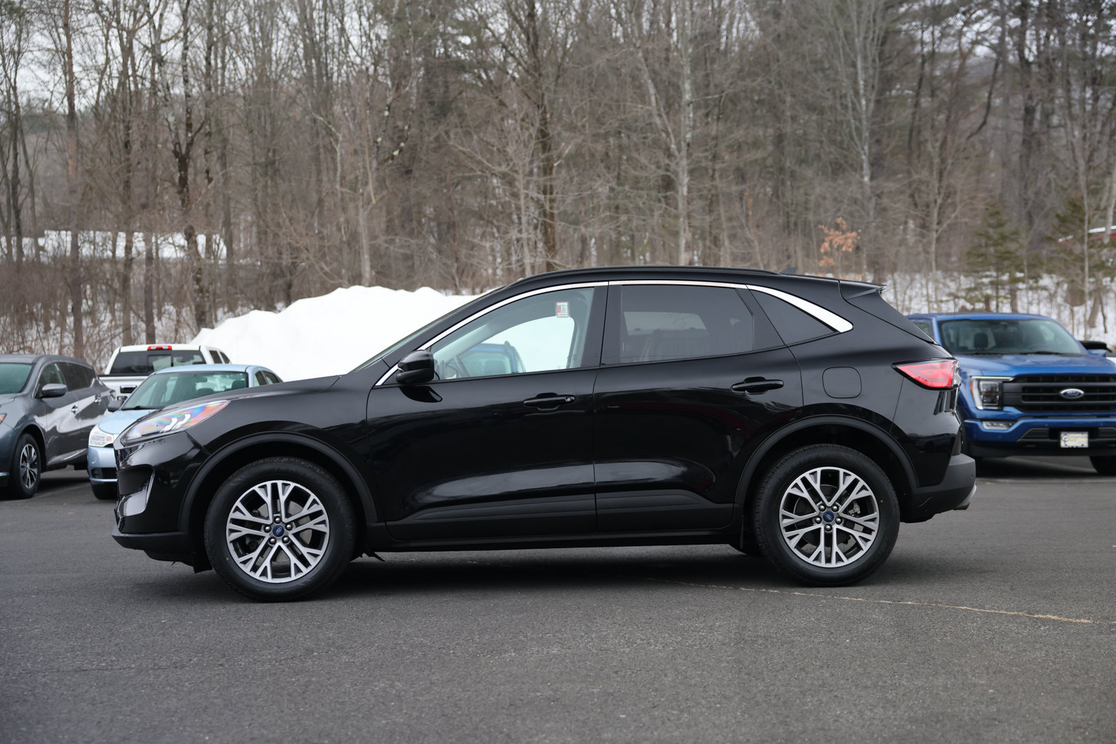 Certified 2022 Ford Escape SEL AWD/4WD image 8