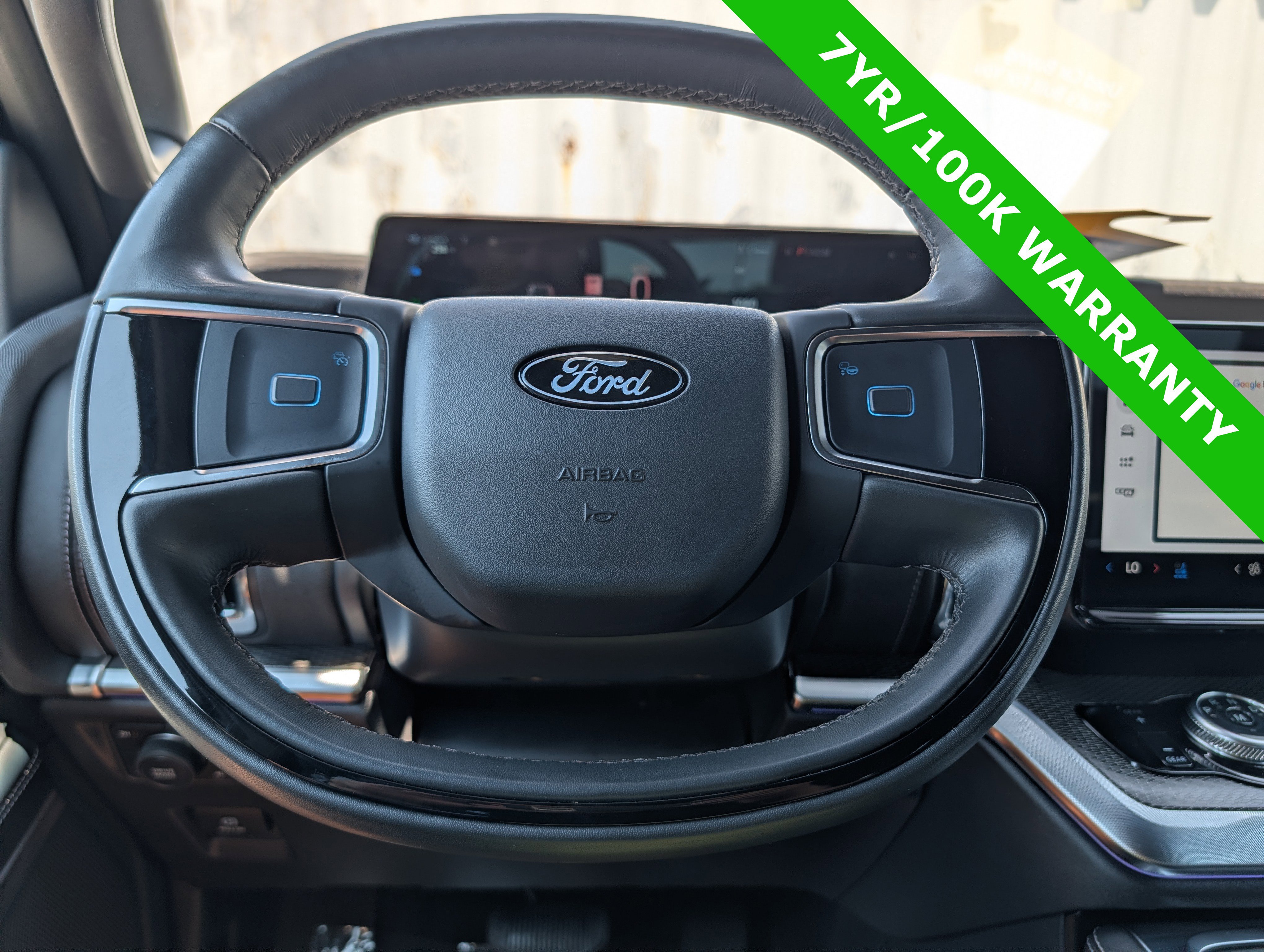 Certified 2025 Ford Expedition Max Platinum w/ Stealth Appearance Package AWD/4WD image 30