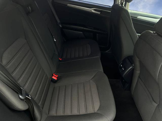Certified 2020 Ford Fusion SE FWD image 18