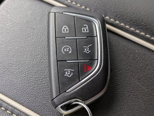 Used 2022 Cadillac Escalade Sport w/ Touring Package AWD/4WD image 29
