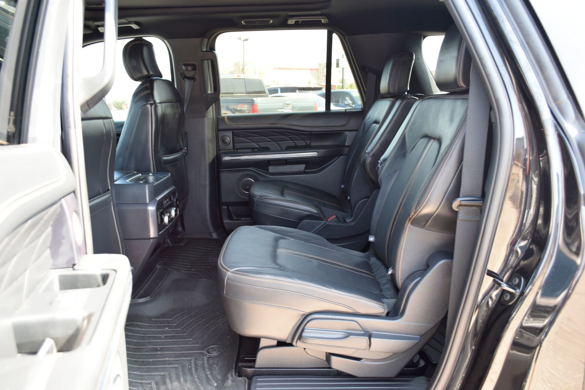 Certified 2024 Ford Expedition Max Platinum image 20