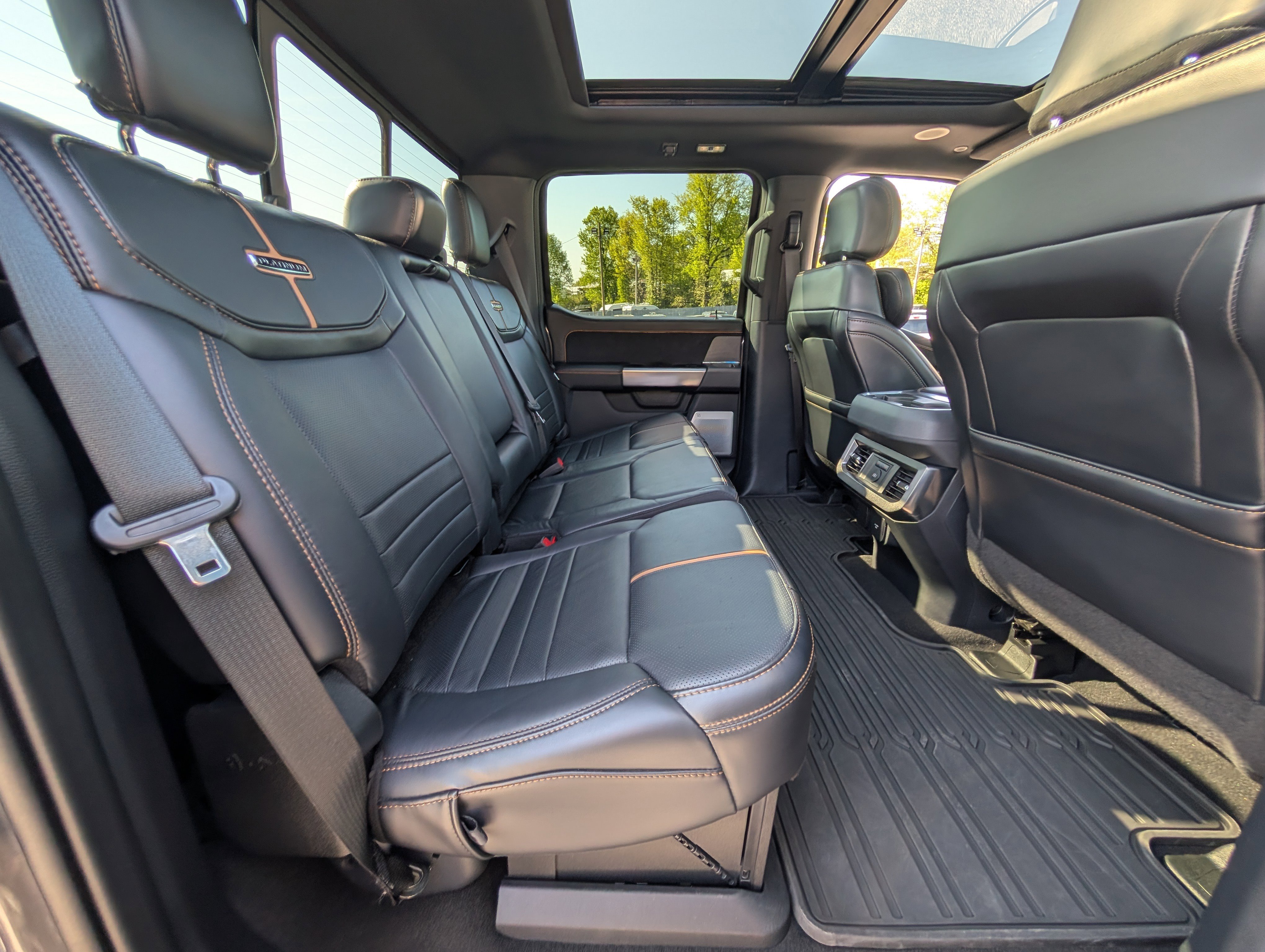 Certified 2024 Ford F350 Platinum AWD/4WD image 12