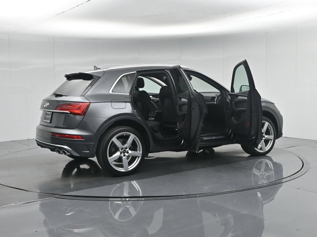 Used 2021 Audi SQ5 Premium w/ Convenience Package AWD/4WD image 6
