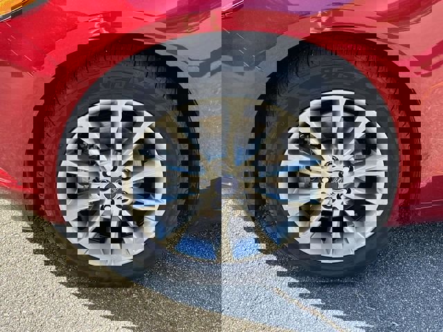 Certified 2017 Ford Fusion SE w/ Fusion SE Technology Package image 9