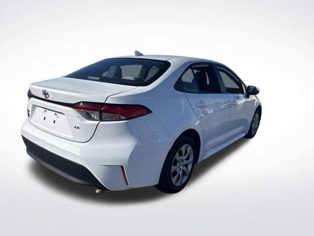 Used 2023 Toyota Corolla LE image 7