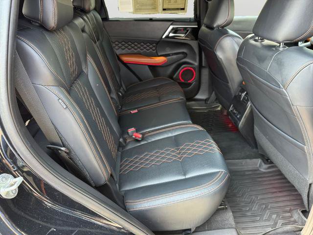 Used 2022 Mitsubishi Outlander SEL AWD/4WD image 8