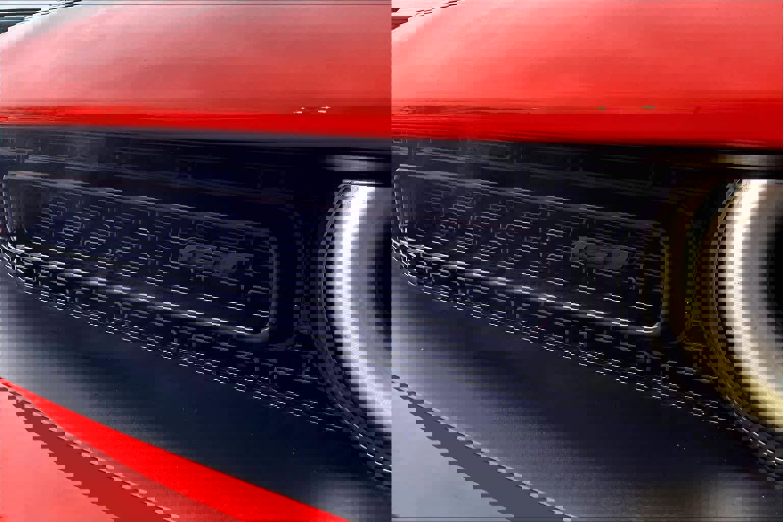 Used 2023 Dodge Challenger GT w/ Plus Package image 8