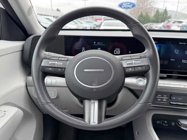 Used 2025 Hyundai Kona SEL AWD/4WD image 13