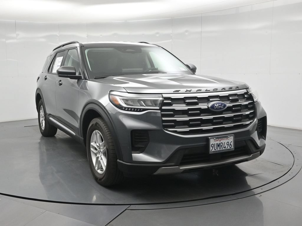 Certified 2025 Ford Explorer Active AWD/4WD image 44