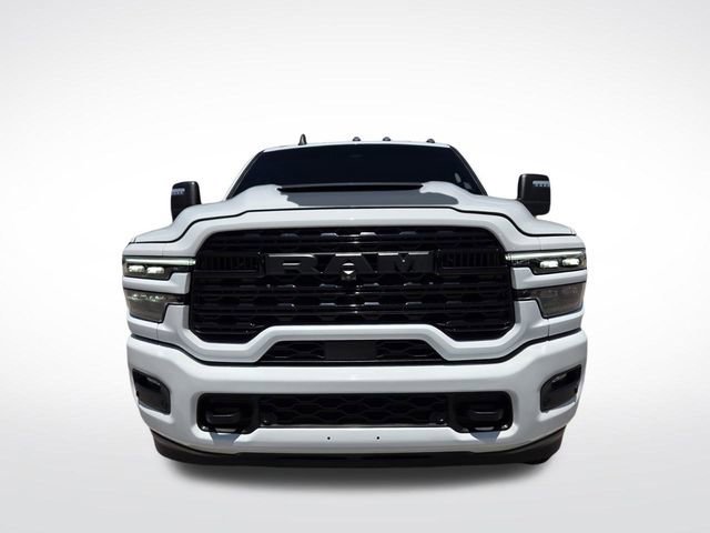 Used 2025 RAM 3500 Limited AWD/4WD image 8