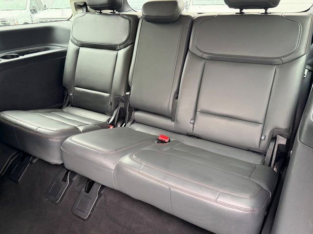 Certified 2025 Ford Expedition Active AWD/4WD image 28