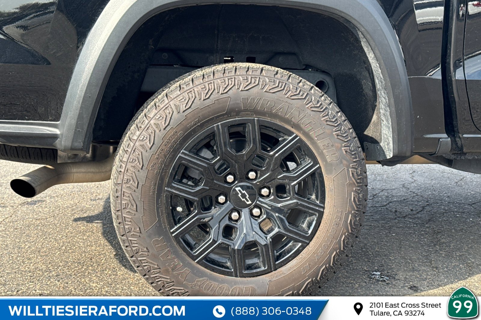 Used 2024 Chevrolet Colorado Trail Boss w/ Advanced Trailering Package image 33