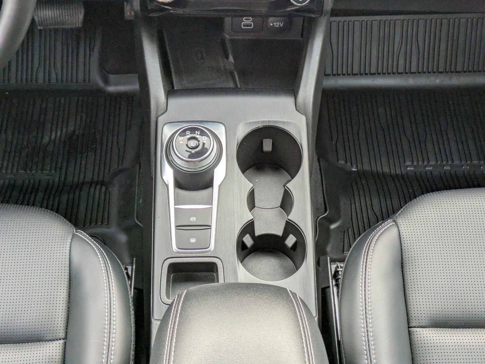 Certified 2025 Ford Escape Platinum image 21