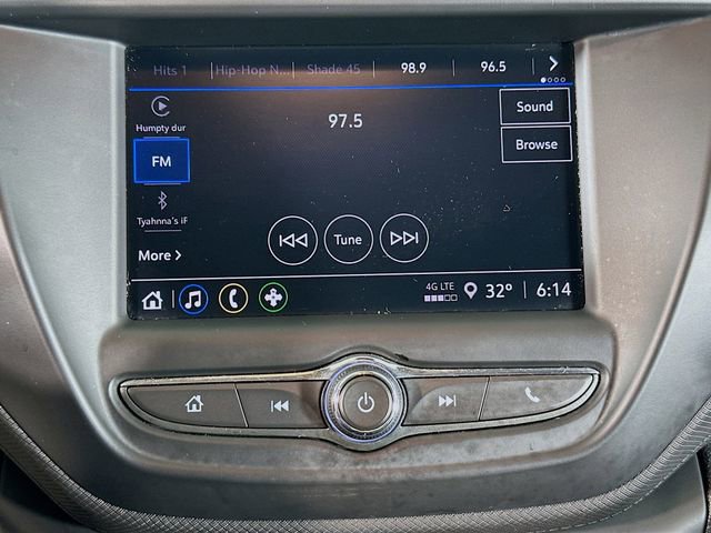 Used 2022 Chevrolet TrailBlazer LT w/ LPO, Blackout Package image 22