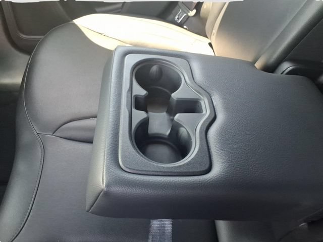 Used 2025 Jeep Compass Limited AWD/4WD image 10