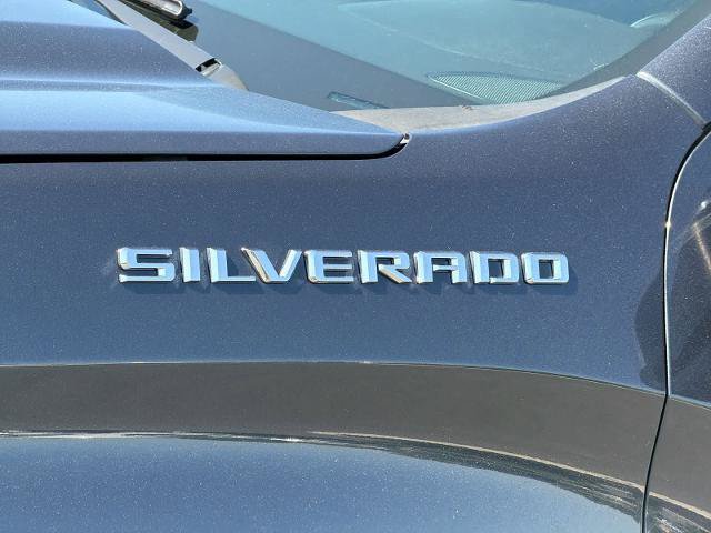 Used 2022 Chevrolet Silverado 1500 LT AWD/4WD image 13