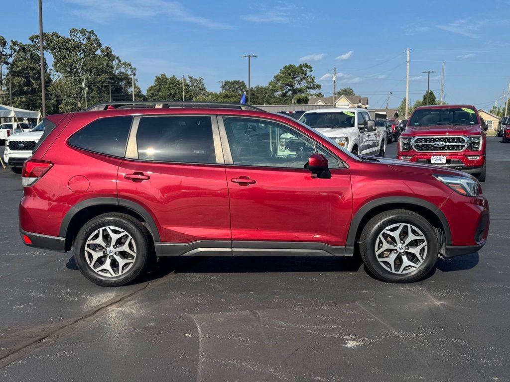Used 2021 Subaru Forester Premium AWD/4WD image 22