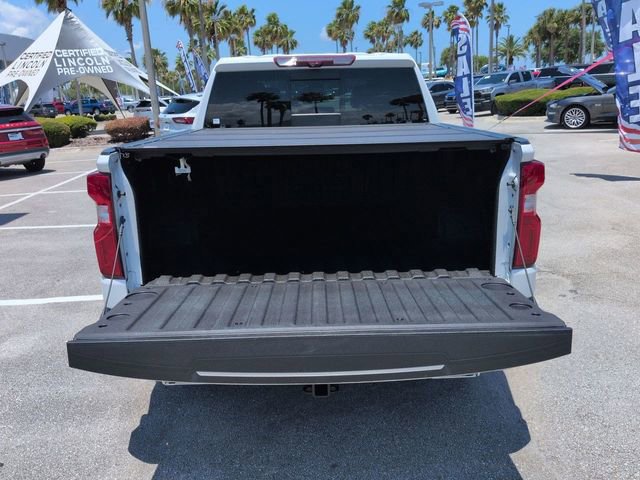 Used 2024 Chevrolet Silverado 1500 High Country w/ Technology Package AWD/4WD image 13