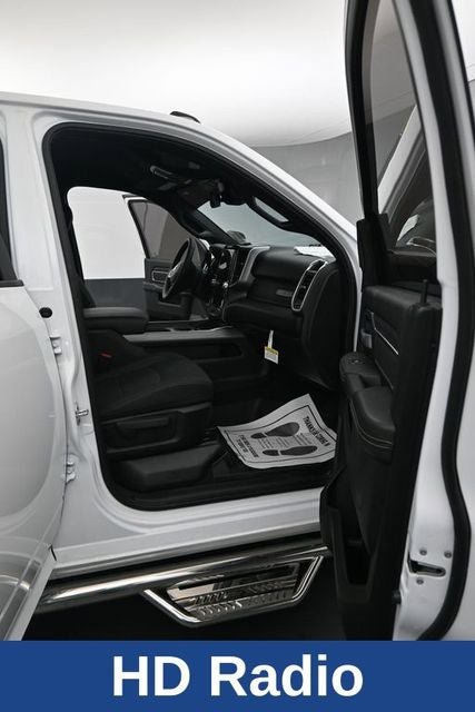 Used 2025 RAM 3500 Big Horn AWD/4WD image 16