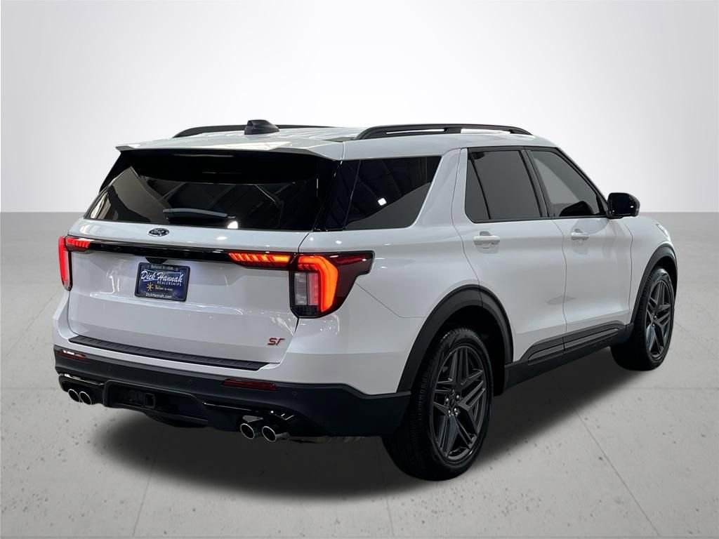 Certified 2025 Ford Explorer ST w/ Sun And Sound Package image 11