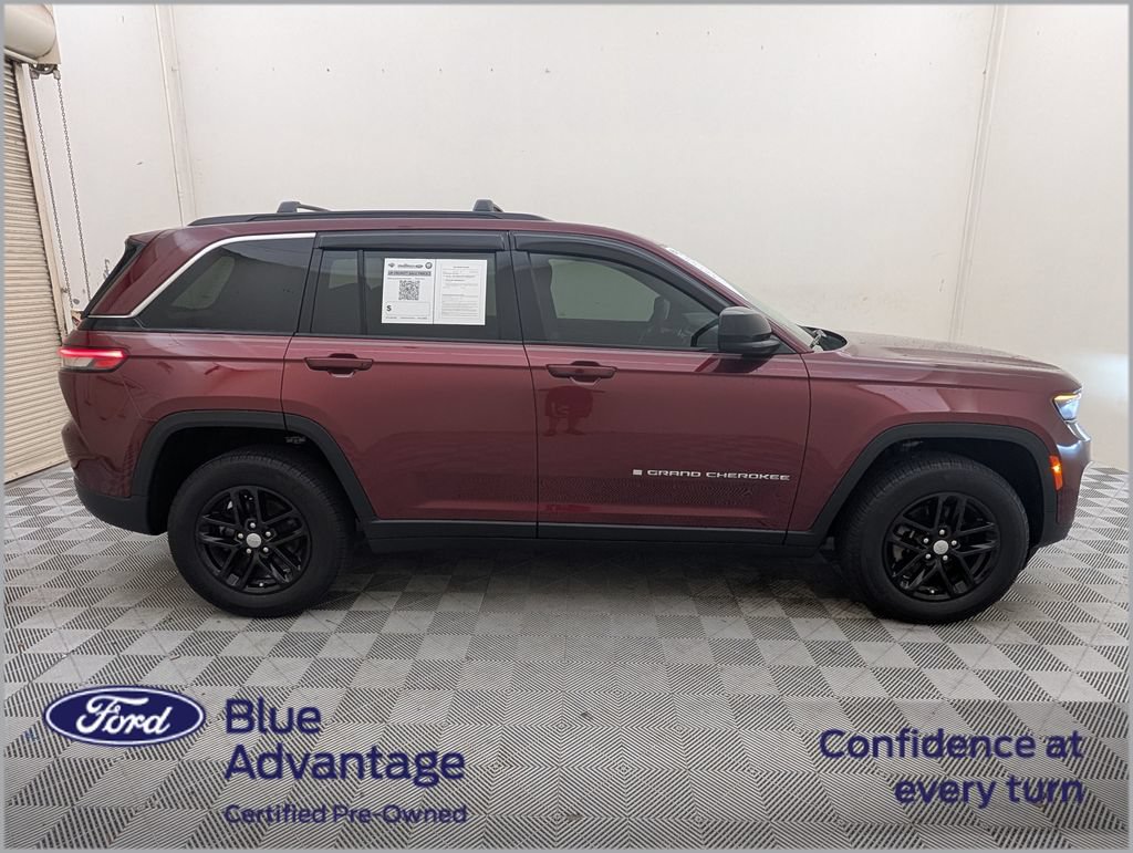 Used 2025 Jeep Grand Cherokee Laredo X RWD video 2