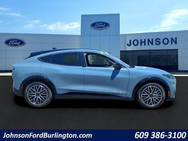 Certified 2024 Ford Mustang Mach-E Premium AWD/4WD image 2