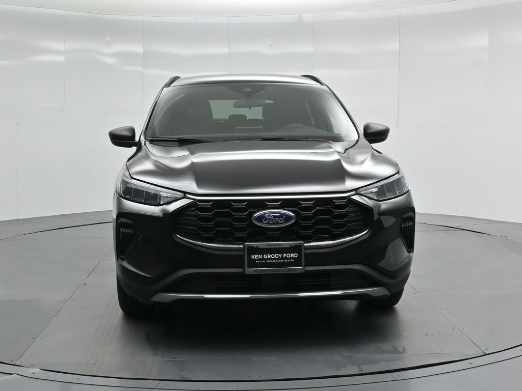 Certified 2025 Ford Escape ST-Line image 23