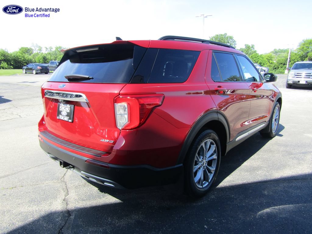 Certified 2024 Ford Explorer XLT w/ Equipment Group 202A AWD/4WD image 7