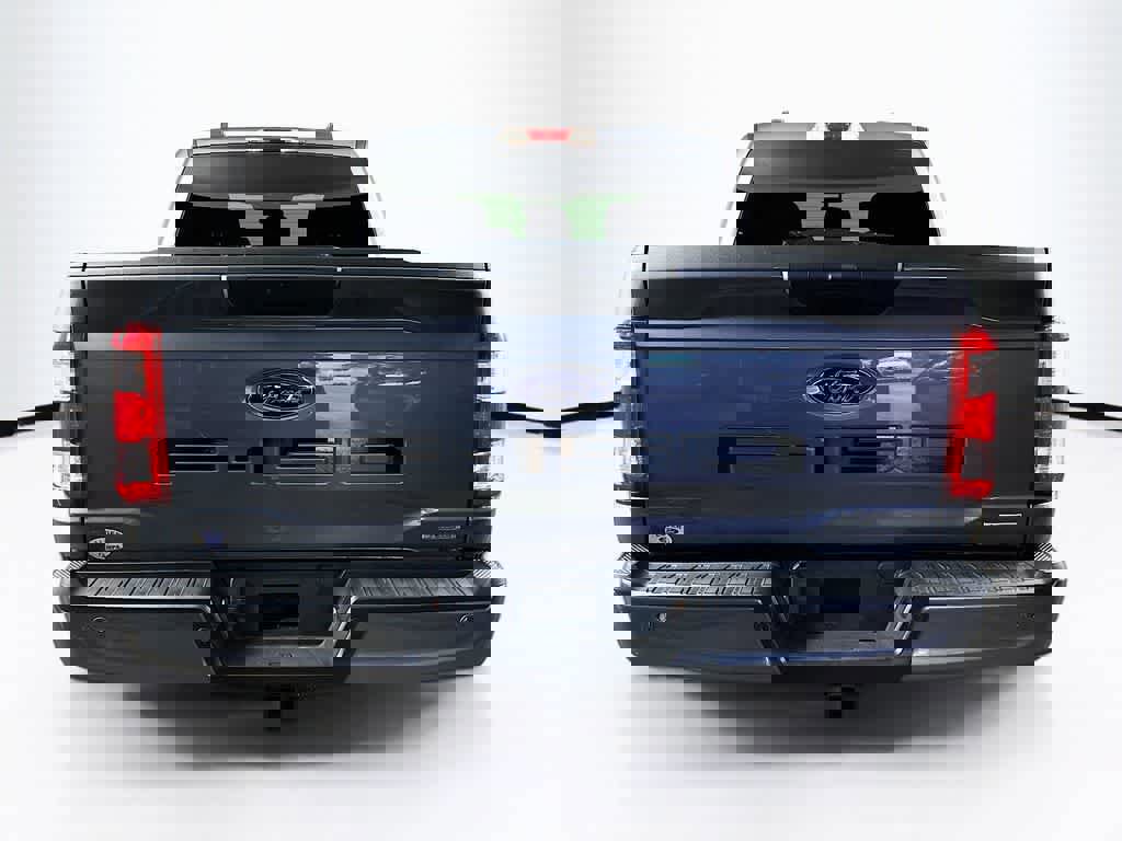 Certified 2022 Ford F150 XL w/ STX Appearance Package image 4