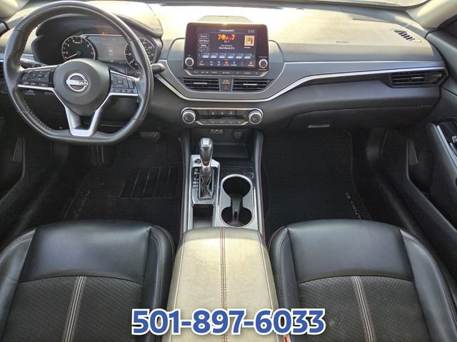 Used 2024 Nissan Altima 2.5 SR FWD image 12