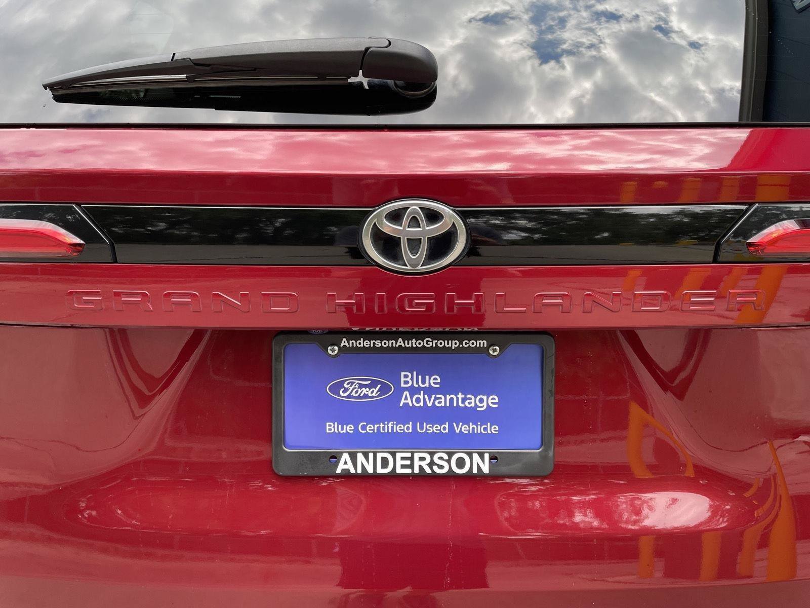 Used 2024 Toyota Grand Highlander AWD Hybrid image 38