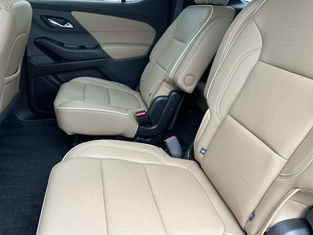 Used 2023 Chevrolet Traverse Premier w/ LPO, Floor Liner Package FWD image 19