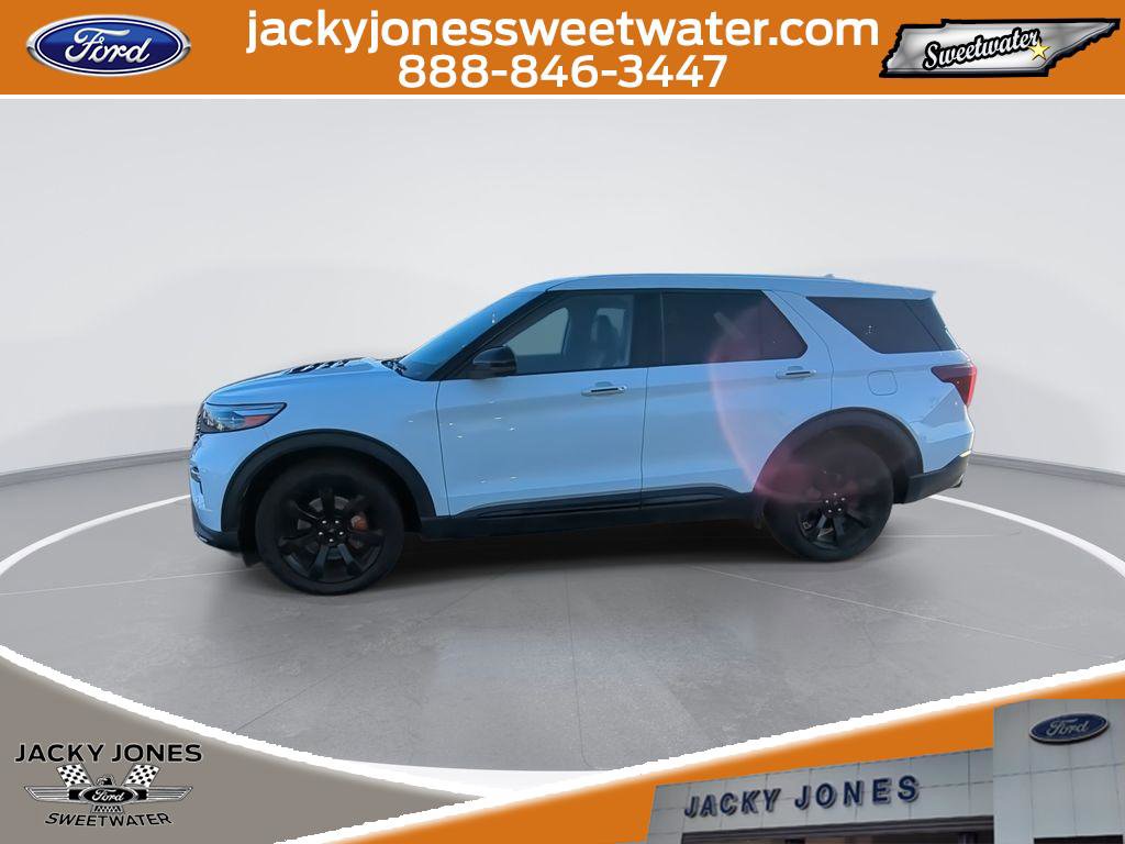 Certified 2022 Ford Explorer ST w/ Equipment Group 401A image 4