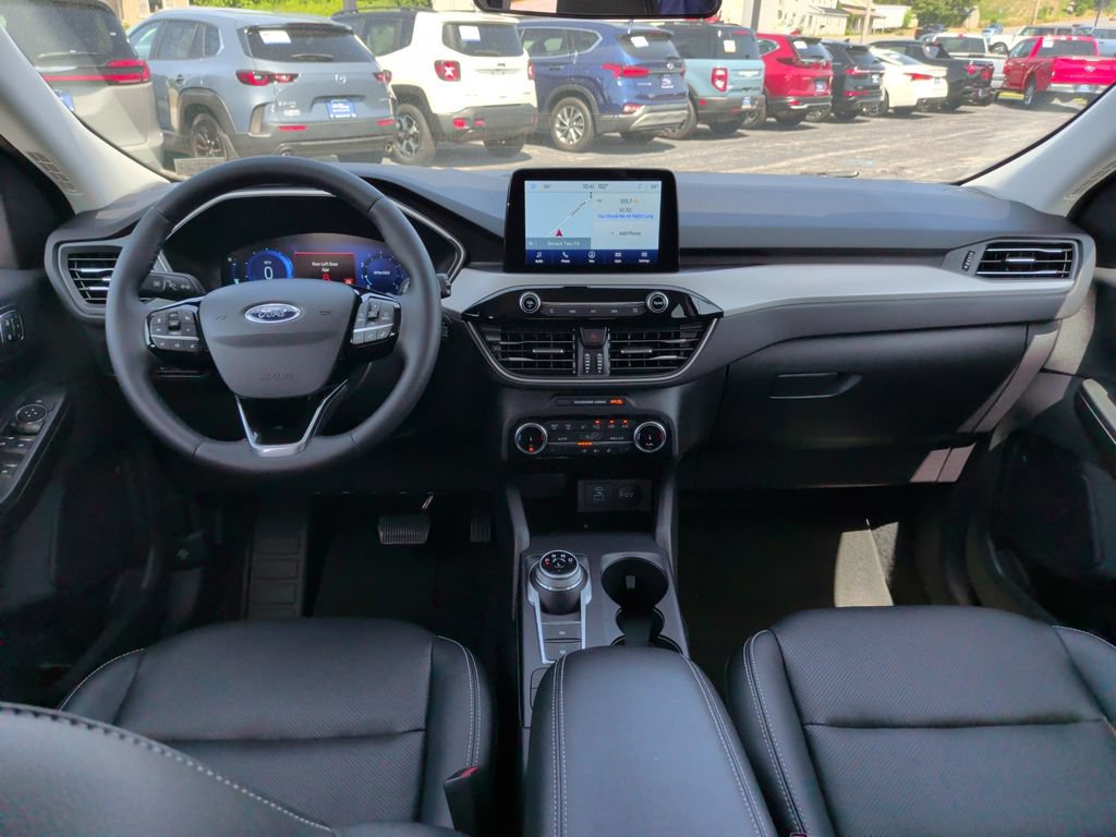 Certified 2022 Ford Escape SEL w/ Technology Package AWD/4WD video 2