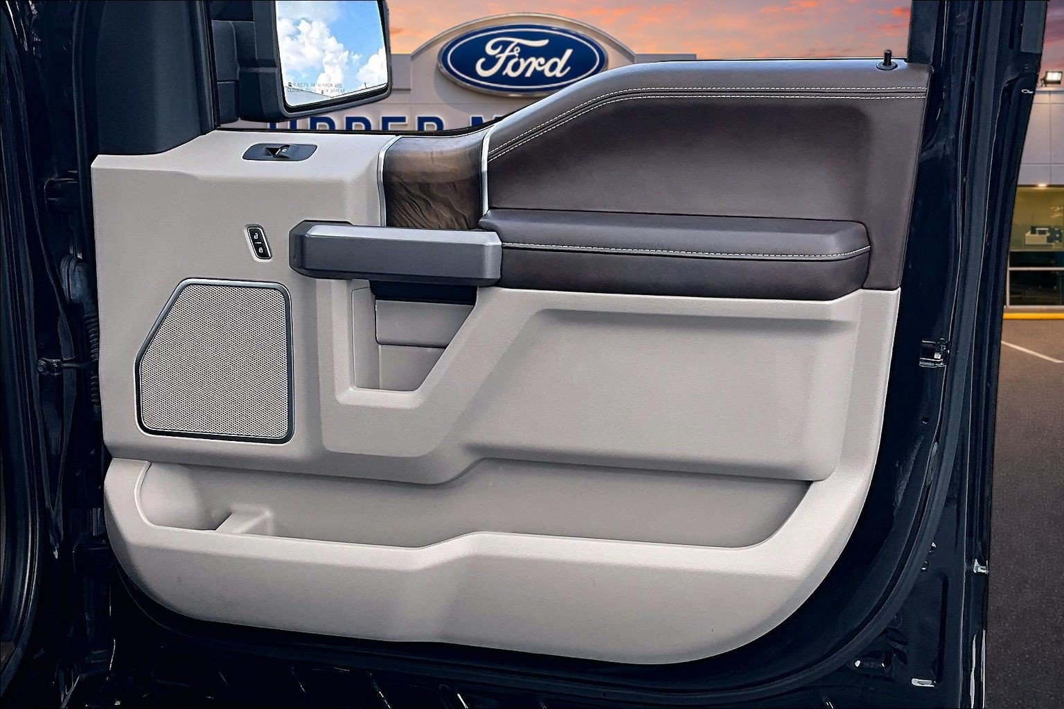 Certified 2020 Ford F150 Limited w/ Trailer Tow Package AWD/4WD image 24