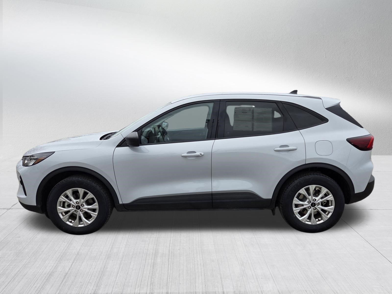Certified 2025 Ford Escape Active AWD/4WD image 4