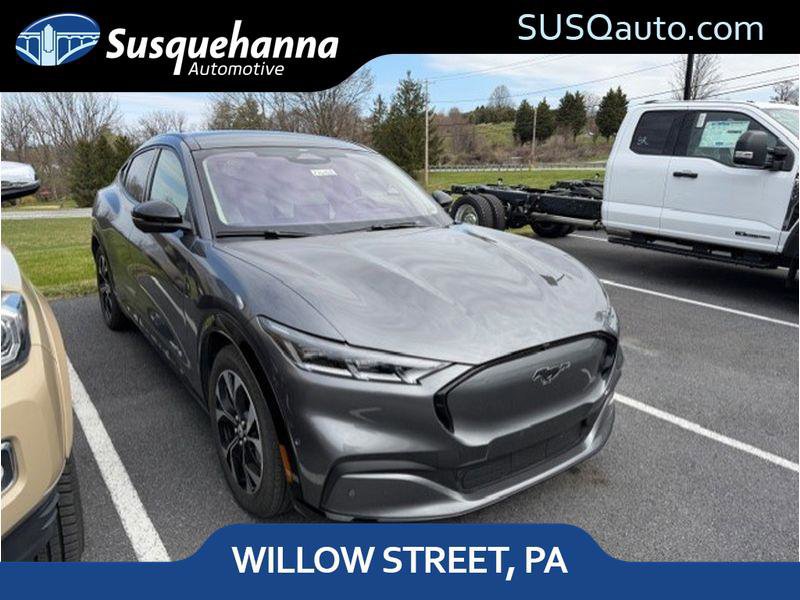 Certified 2023 Ford Mustang Mach-E Premium image 3