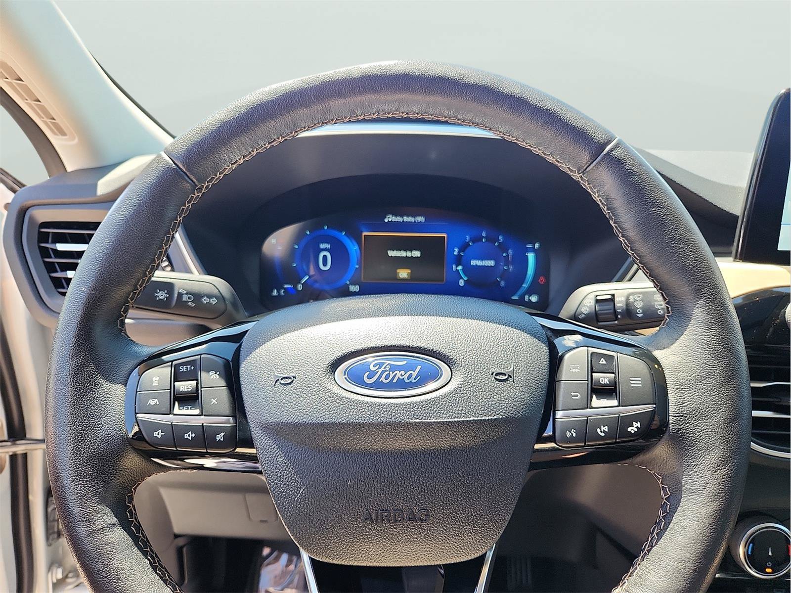 Certified 2022 Ford Escape Titanium w/ Titanium Elite Package AWD/4WD image 18