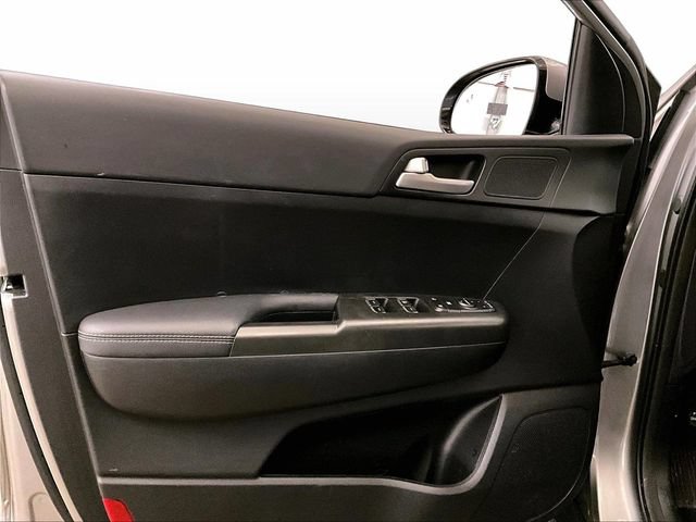 Used 2021 Kia Sportage LX w/ LX AWD Popular Package image 22